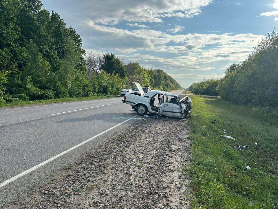 Жуткое ДТП унесло жизнь человека в Грибановском район Воронежской области