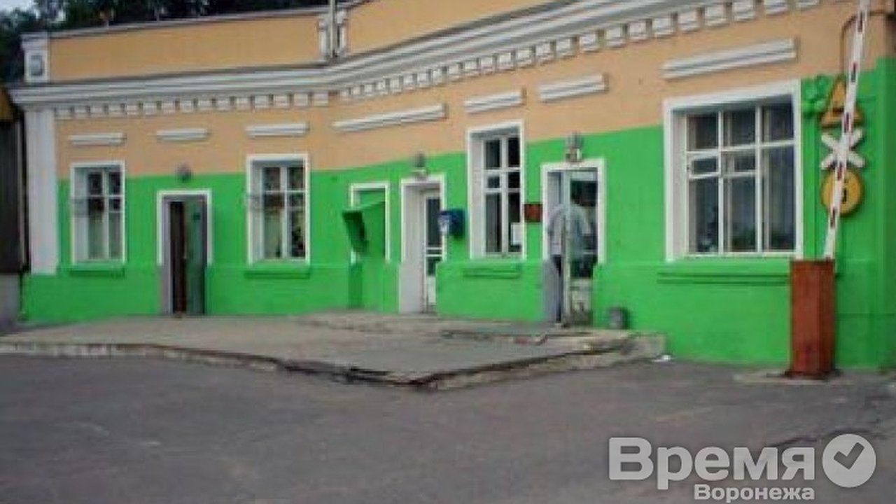 Главная картинка новости: Огнеупорный завод под Воронежем задолжал уволенным сотрудникам больше 4 млн рублей