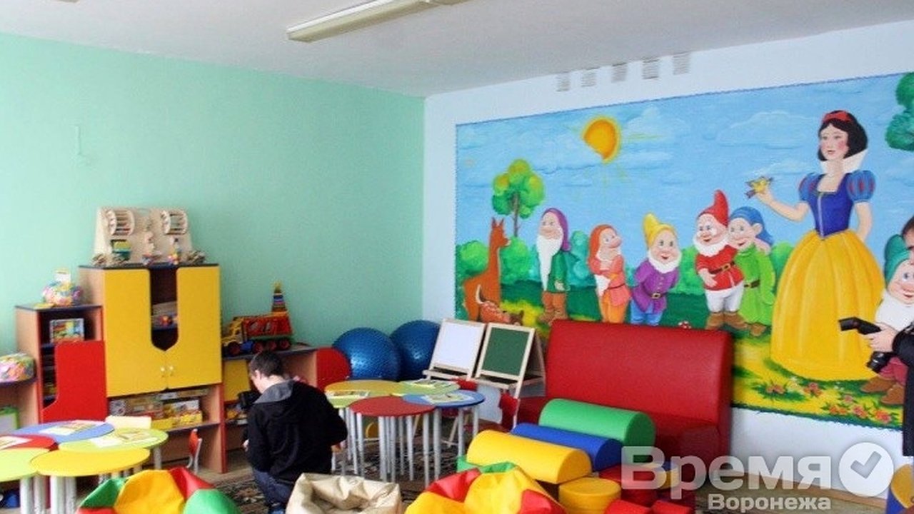 Главная картинка новости: Благотворительный фонд «Дети России» открыл в Новохоперском районе Воронежской области  детскую игровую комнату