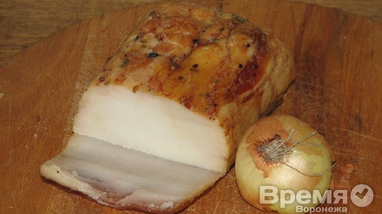 Главная картинка новости: В Воронежскую область не пускают украинские сало, картошку и цветы