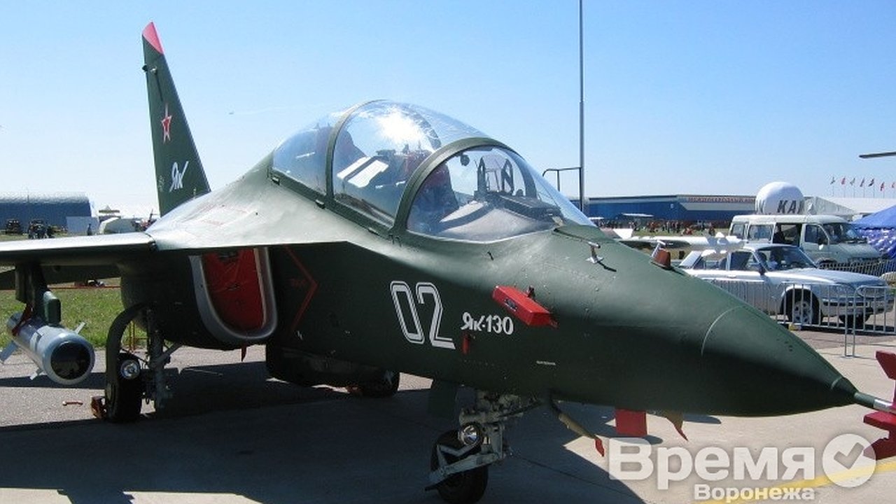 Главная картинка новости: При крушении самолёта в Астраханской области погиб воронежский лётчик