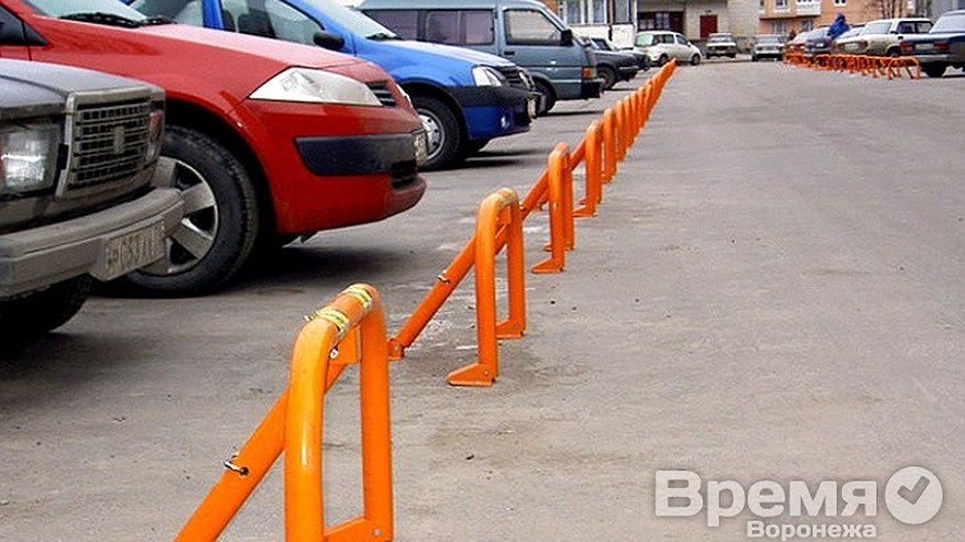 Главная картинка новости: Воронежцы боятся, что из-за строительства жилых домов, район СХИ будет заставлен автомобилями
