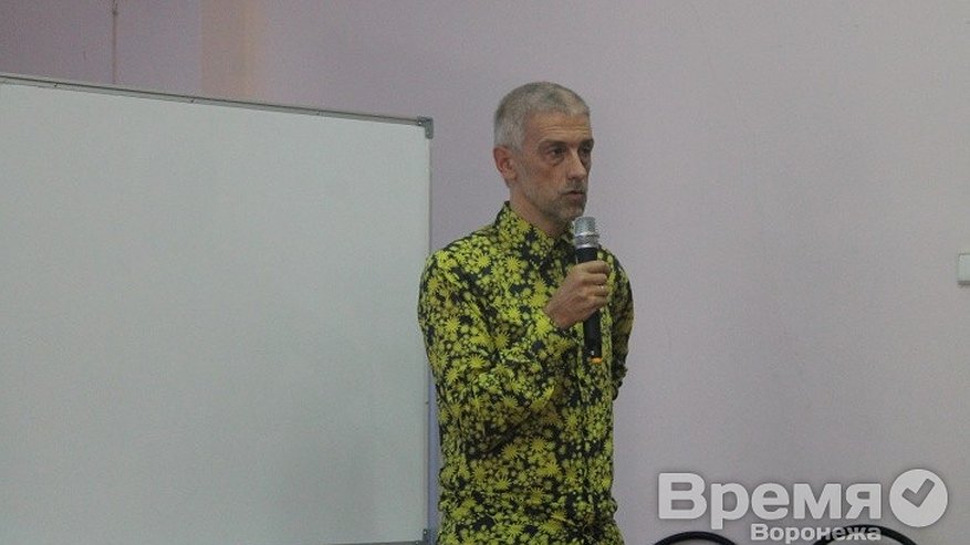 Главная картинка новости: Бояков и все- все-все…или «Берегись автомобиля» по-воронежски