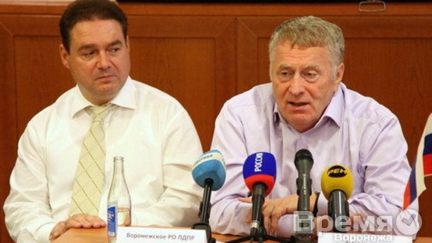 Главная картинка новости: Сергей Журавлев не имеет информации о своём выходе из ЛДПР