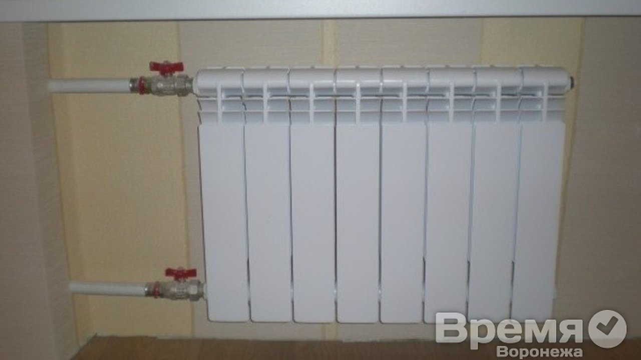 Главная картинка новости: Теплоснабжающие организации специально затягивают подготовку к отопительному сезону?