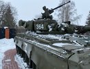 На Аллее Героев в Новой Усмани на танк нанесли букву Z