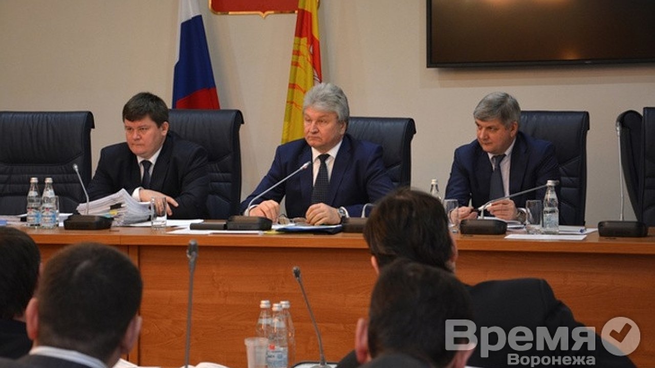 Главная картинка новости: Дефицит бюджета Воронежа в 2015 году уменьшится до 250 млн. рублей