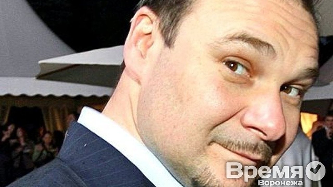 Главная картинка новости: «Рейдерский захват» ОАО «Павловскгранит»  случился, чтобы избежать противоречий в докладе Путину?