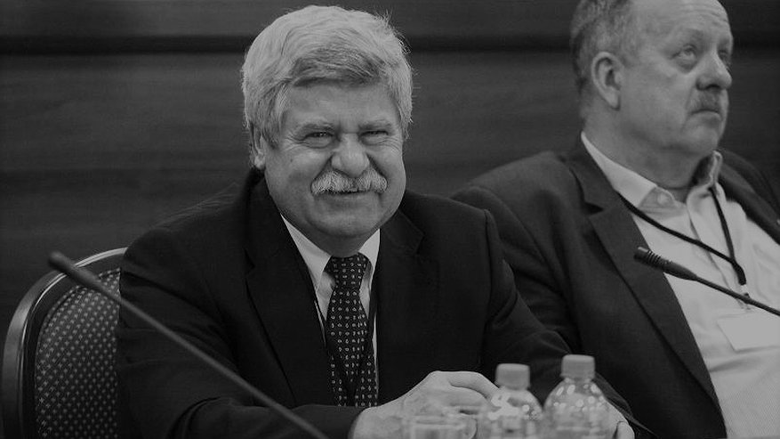 Главная картинка новости: Директора крупного технопарка в Германии нашли мертвым у воронежского театра оперы и балета