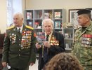 В Коминтерновском районе продолжают чествовать героев Отечества