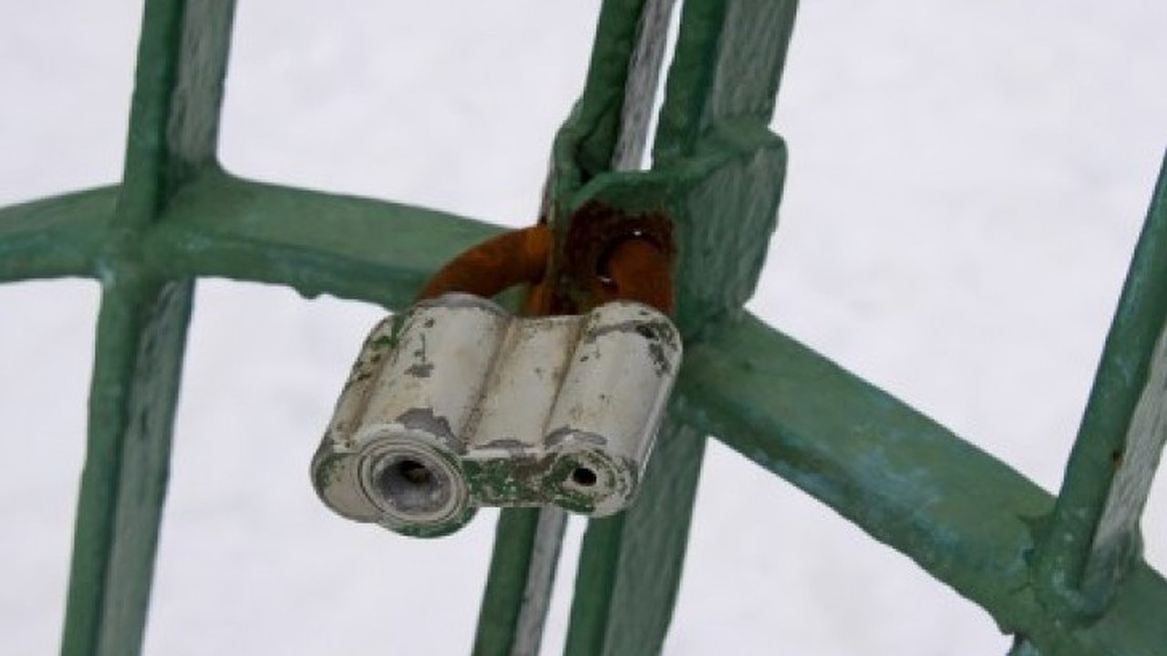 Главная картинка новости: Суд закрыл детский лагерь «Бригантина» под Воронежем