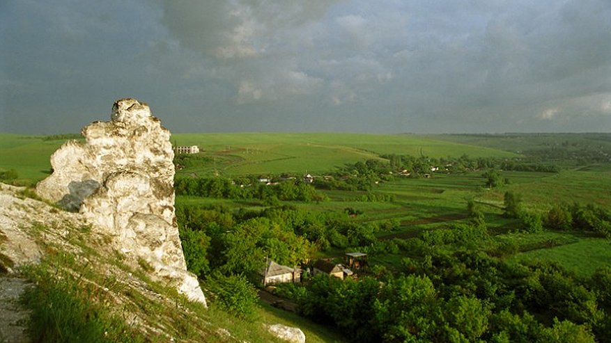 Главная картинка новости: На «Лебединое озеро» в Дивногорье закончились билеты