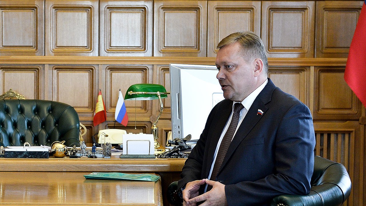 Главная картинка новости: Острогожский район Воронежской области остался за Сергеем Хорошиловым 