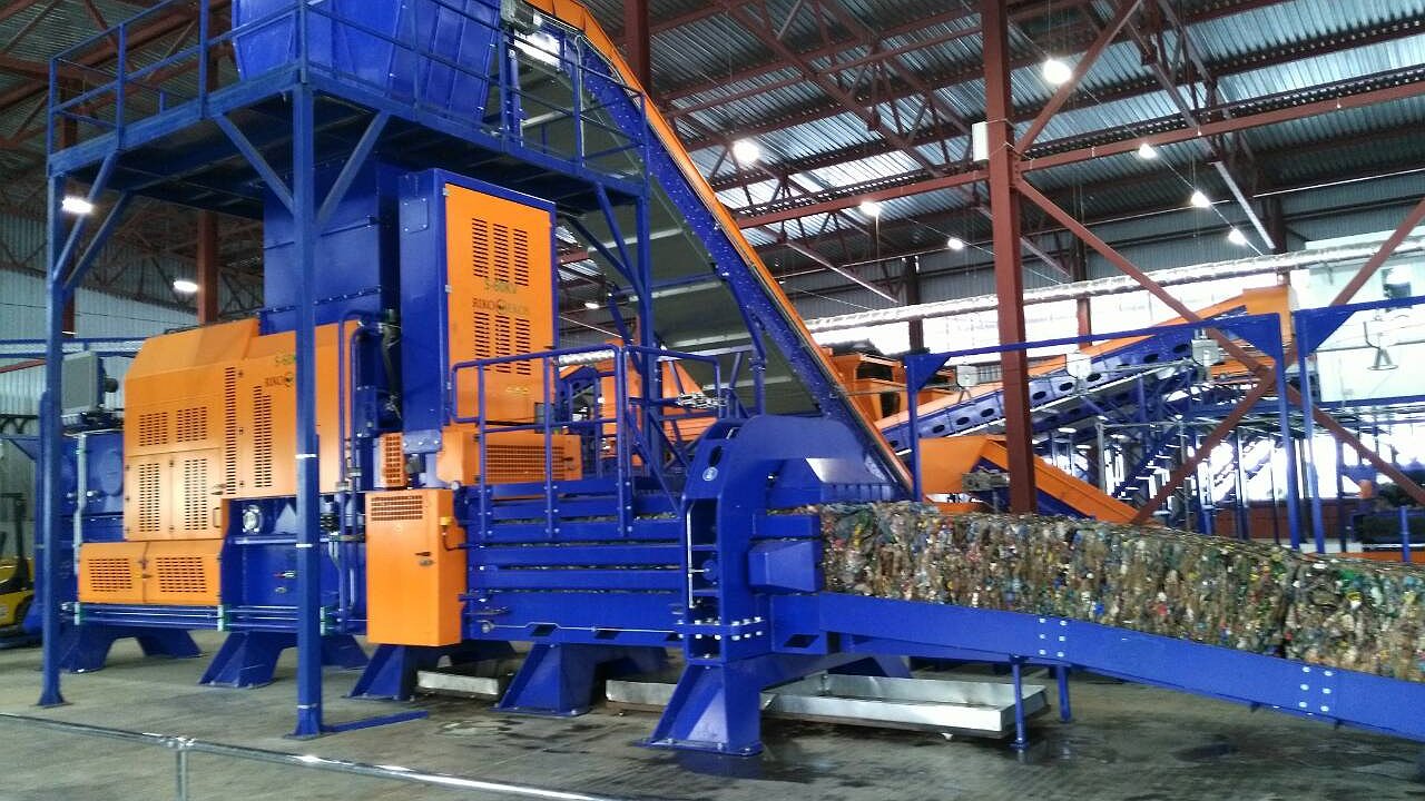 Главная картинка новости: Вице-премьер и губернатор запустили воронежский мусоросортировочный завод