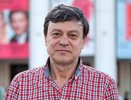 Если бы меня привлекала карьера чиновника, я попробовал себя раньше