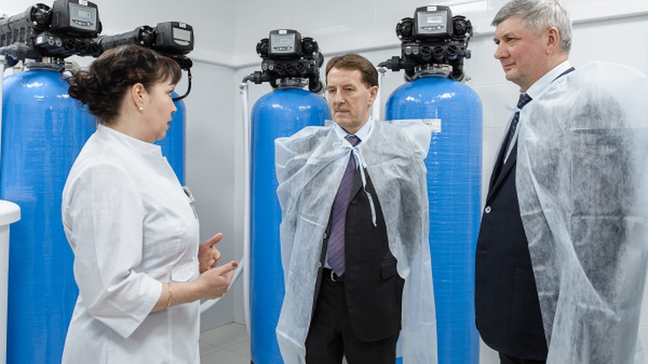 Главная картинка новости: Воронежский экс-губернатор стал зампредом Госдумы