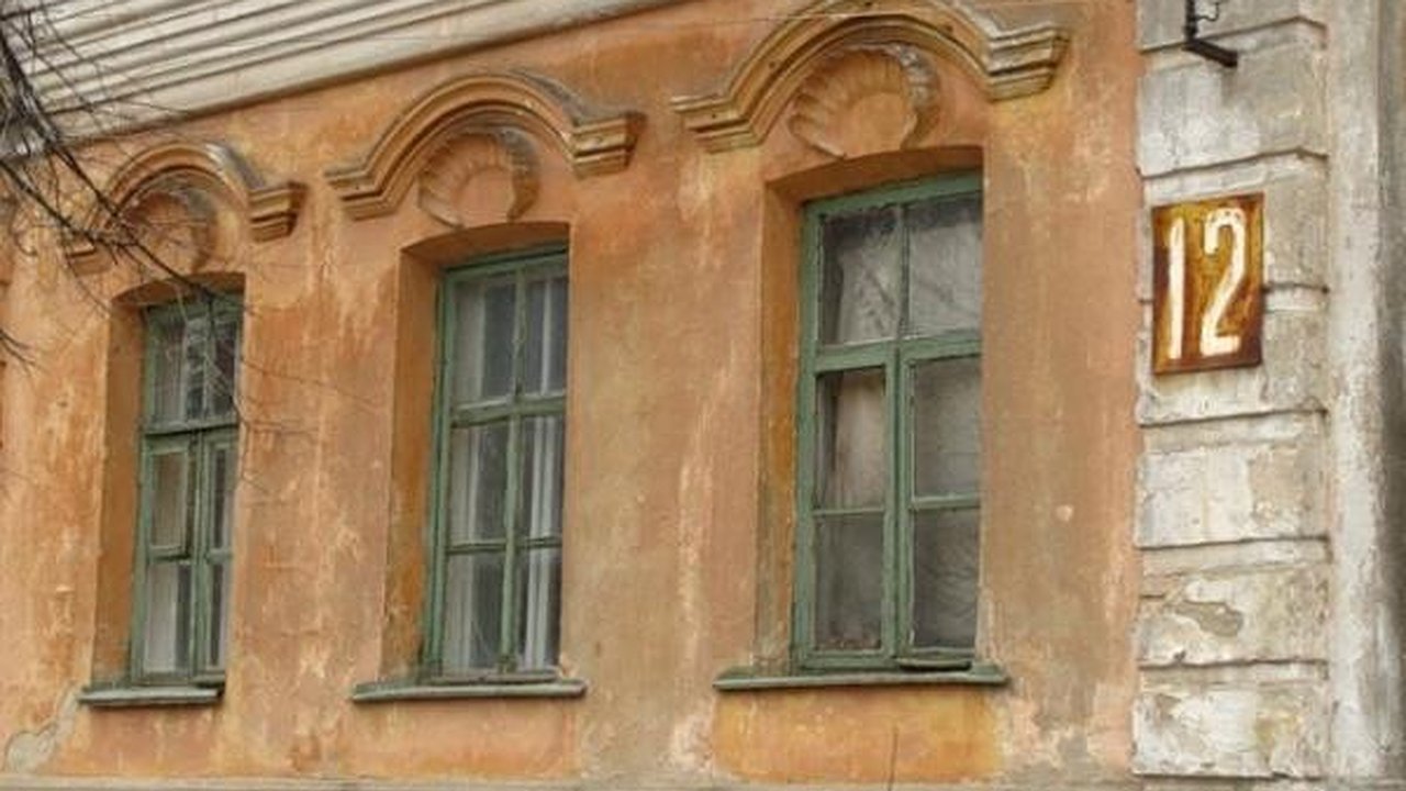 Главная картинка новости: Мэрия Воронежа намерена забрать дом Гарденина у государства