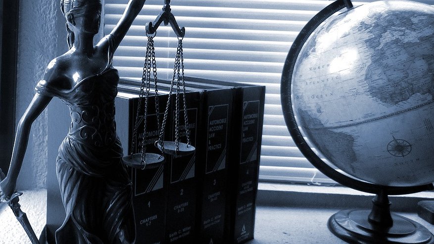 Главная картинка новости: Воронежские адвокаты обвинили МВД в недоплате за защиту по назначению