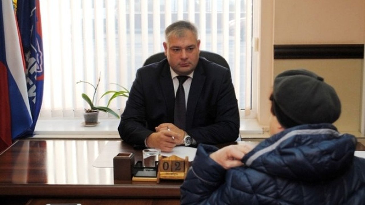 Главная картинка новости: Работникам воронежской фирмы задолжали не менее 2,5 млн рублей