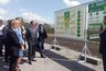 Миниатюра новости: В Воронежской области Алексей Гордеев дал старт работе комбикормового завода «Агроэко»  