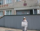 «Объявляю голодовку»: в Воронежской области активистка вышла на пикет против свинокомплекса 