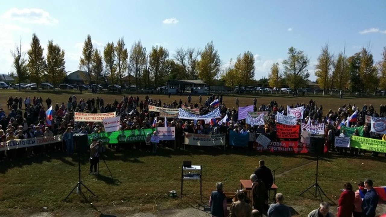 Главная картинка новости: Несмотря на протесты. «Агроэко» построит два свинокомплекса под Воронежем