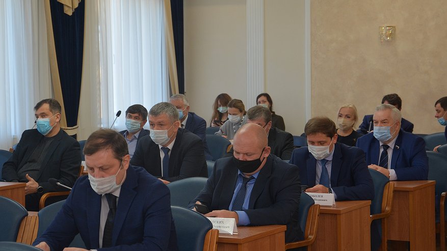 Главная картинка новости: В воронежской гордуме задумались о бесхозных сетях 