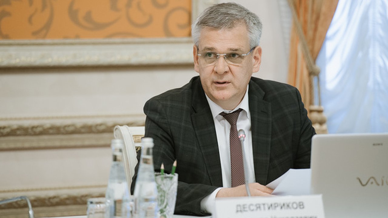 Главная картинка новости: Руководитель департамента промышленности и транспорта Воронежской области уходит в отставку