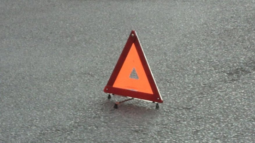 Главная картинка новости: В Воронежской области иномарка врезалась в столб — погиб подросток