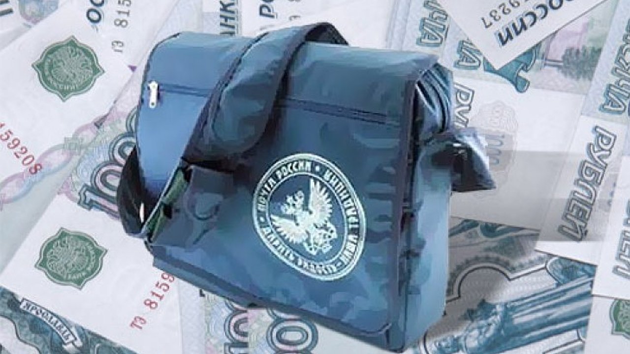 Главная картинка новости: В Воронеже молодой человек пытался убить почтальона из-за пенсий