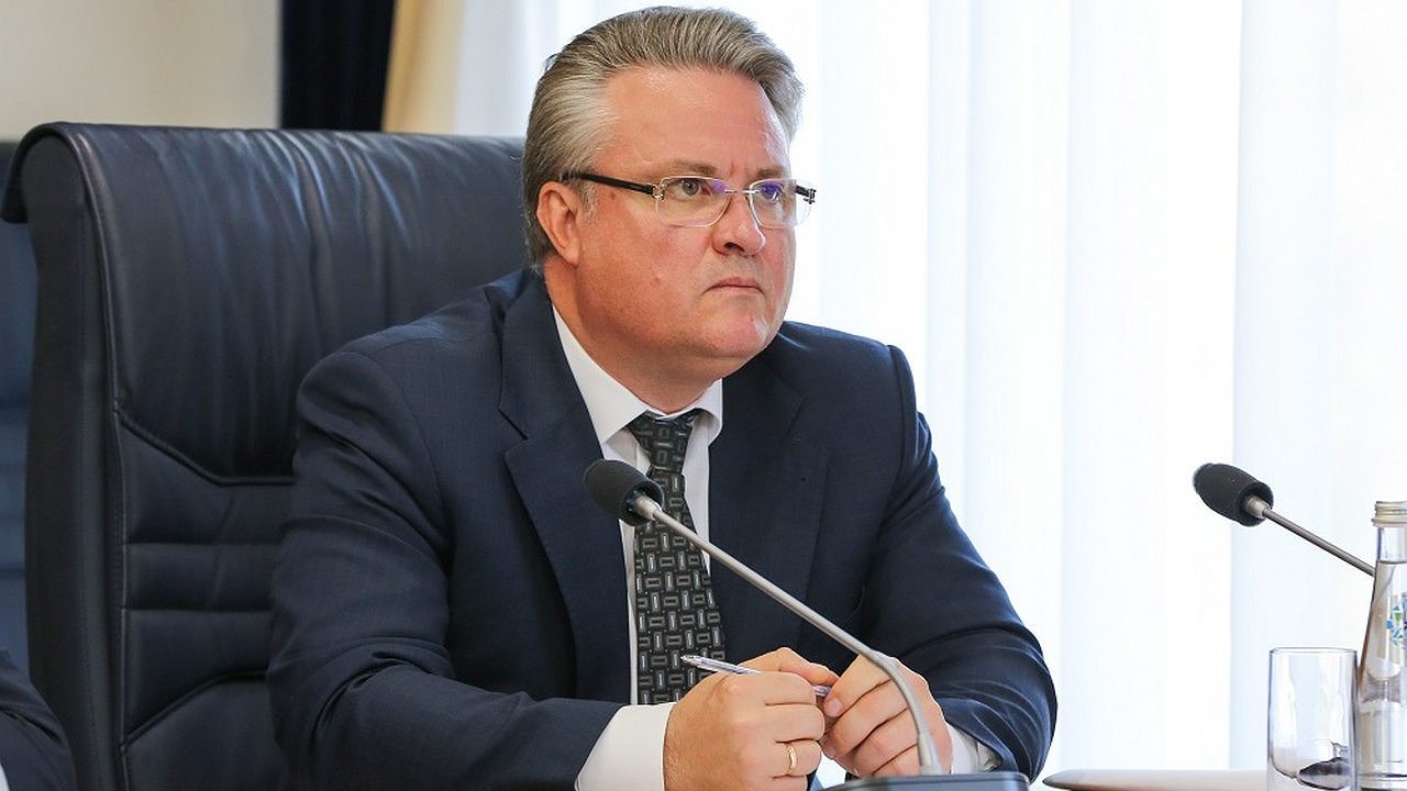 Главная картинка новости: Вадим Кстенин вернул себе первую позицию в медиарейтинге