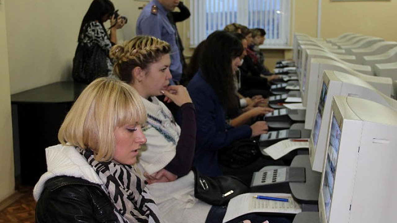 Главная картинка новости: 4 ноября воронежские жительницы расскажут о новых дорожных знаках