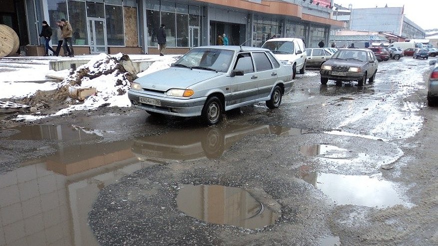 Главная картинка новости: В Воронежской области составят жёсткий график ремонта дорог