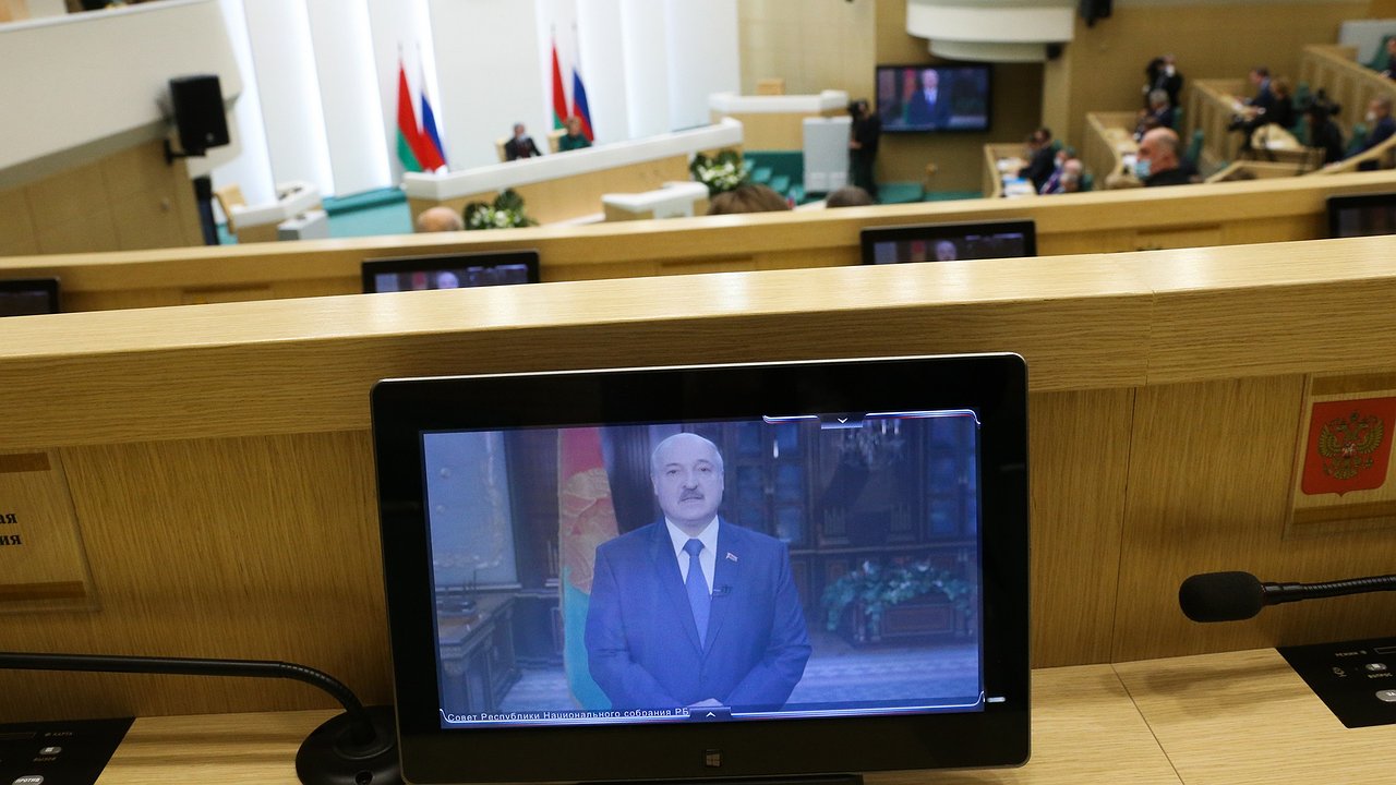 Главная картинка новости: В воронежском правительстве напомнили о деловых связях с Белоруссией  