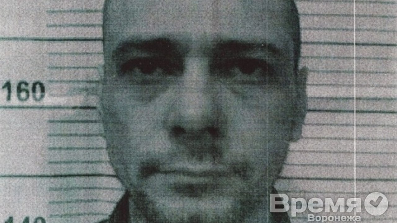 Главная картинка новости: В Воронежской области ищут белгородца, расстрелявшего шесть человек