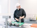 Студентов техникума обучили основам сервиса