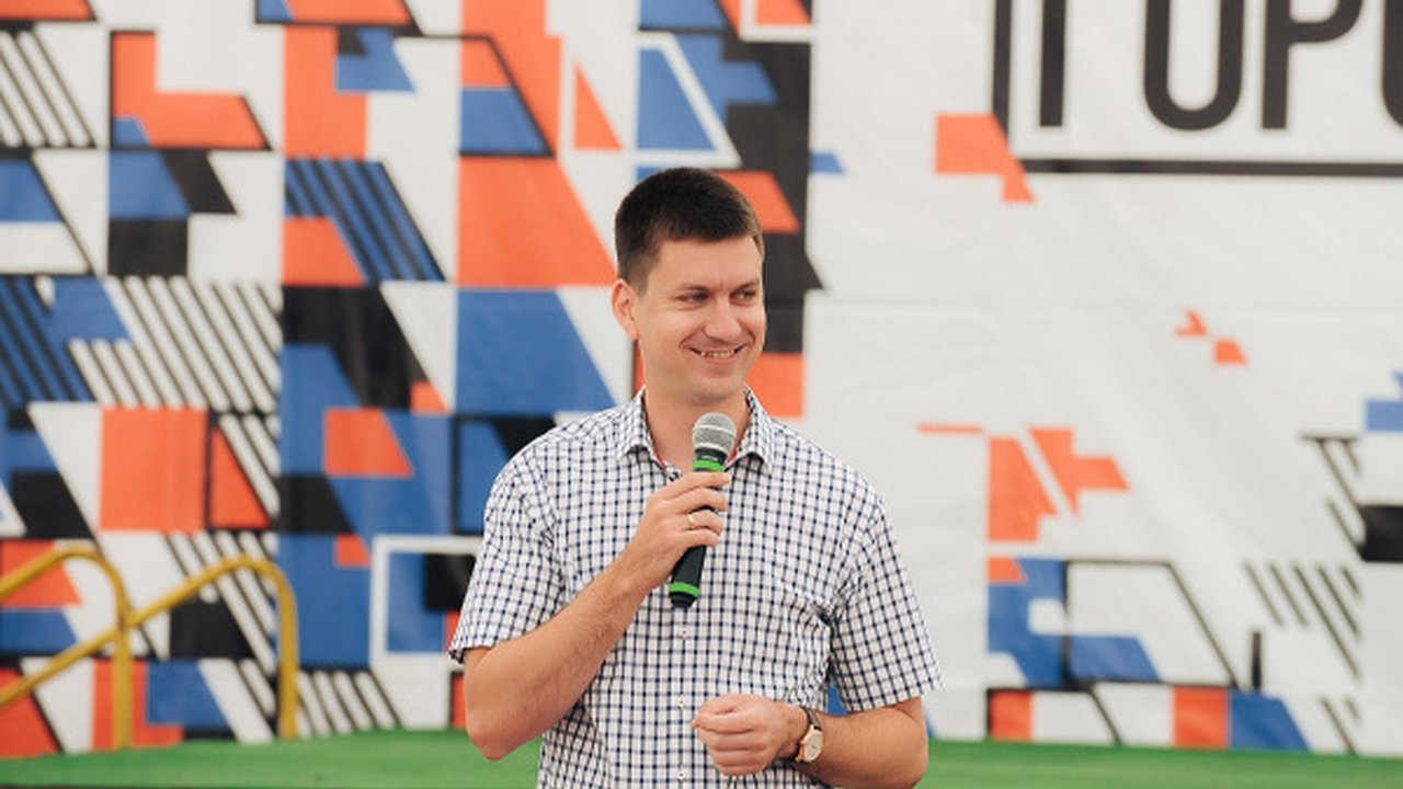 Главная картинка новости: Бывший вице-мэр Воронежа признался в получении взятки в 1,5 млн рублей