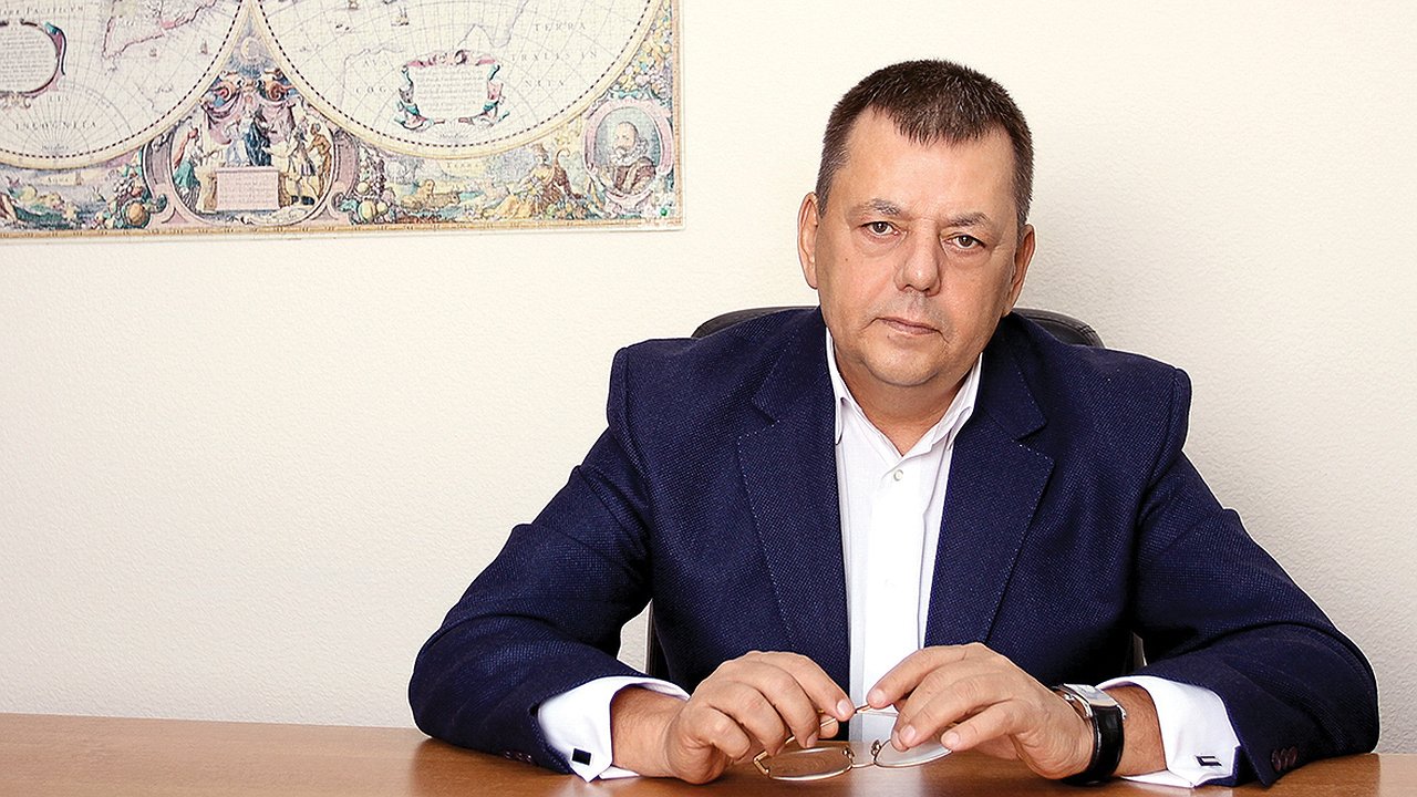 Главная картинка новости: Экс-гендиректор воронежского «Домостроительного комбината» снова займется руководством в компании