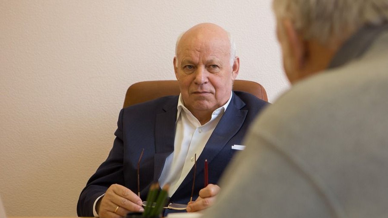 Главная картинка новости: За выборами главы Нижнедевицкого района присмотрит воронежский депутат Владимир Ключников