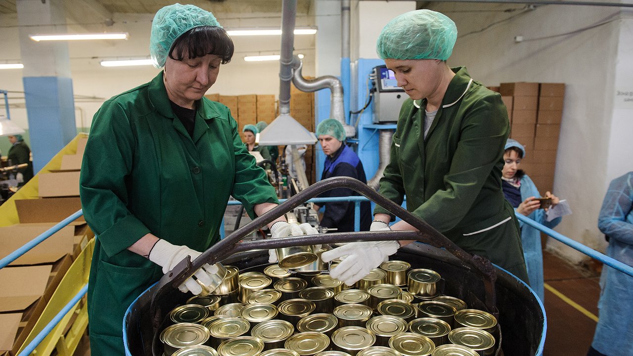 Главная картинка новости: Более четверти областных инвестиций пришлось на сельское хозяйство