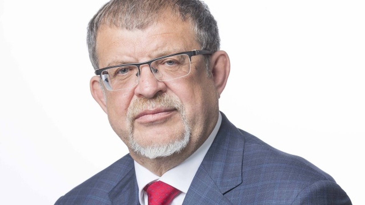 Главная картинка новости: Аркадий Пономарев: «Спешите благоустроить свой двор!»