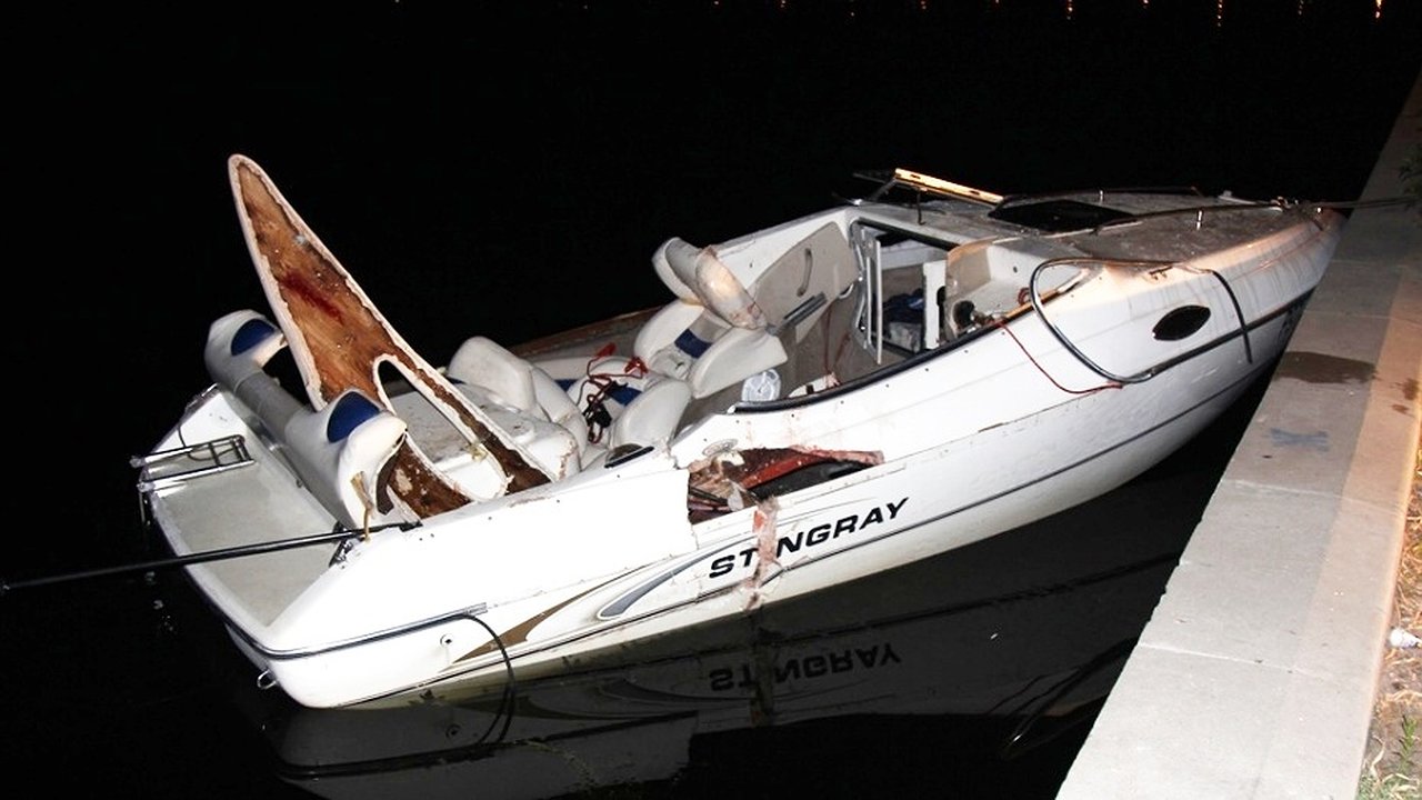 Главная картинка новости: Оба водителя ответят в суде за смертельную аварию с катерами в Воронеже