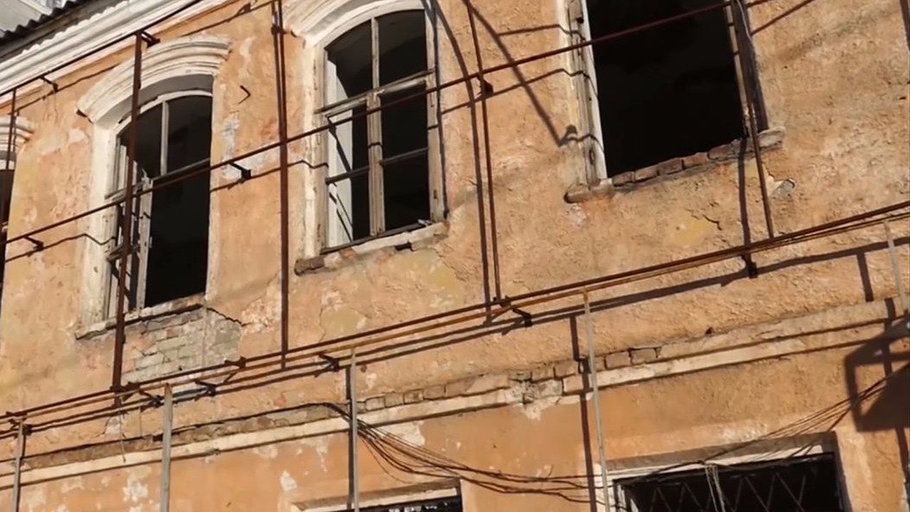 Главная картинка новости: Воронежские власти отберут у бизнесмена дом Максима Горького