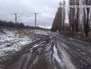 Жители одного из поселков в Воронежской области вынуждены носить соседей на руках для отправки в больницу 