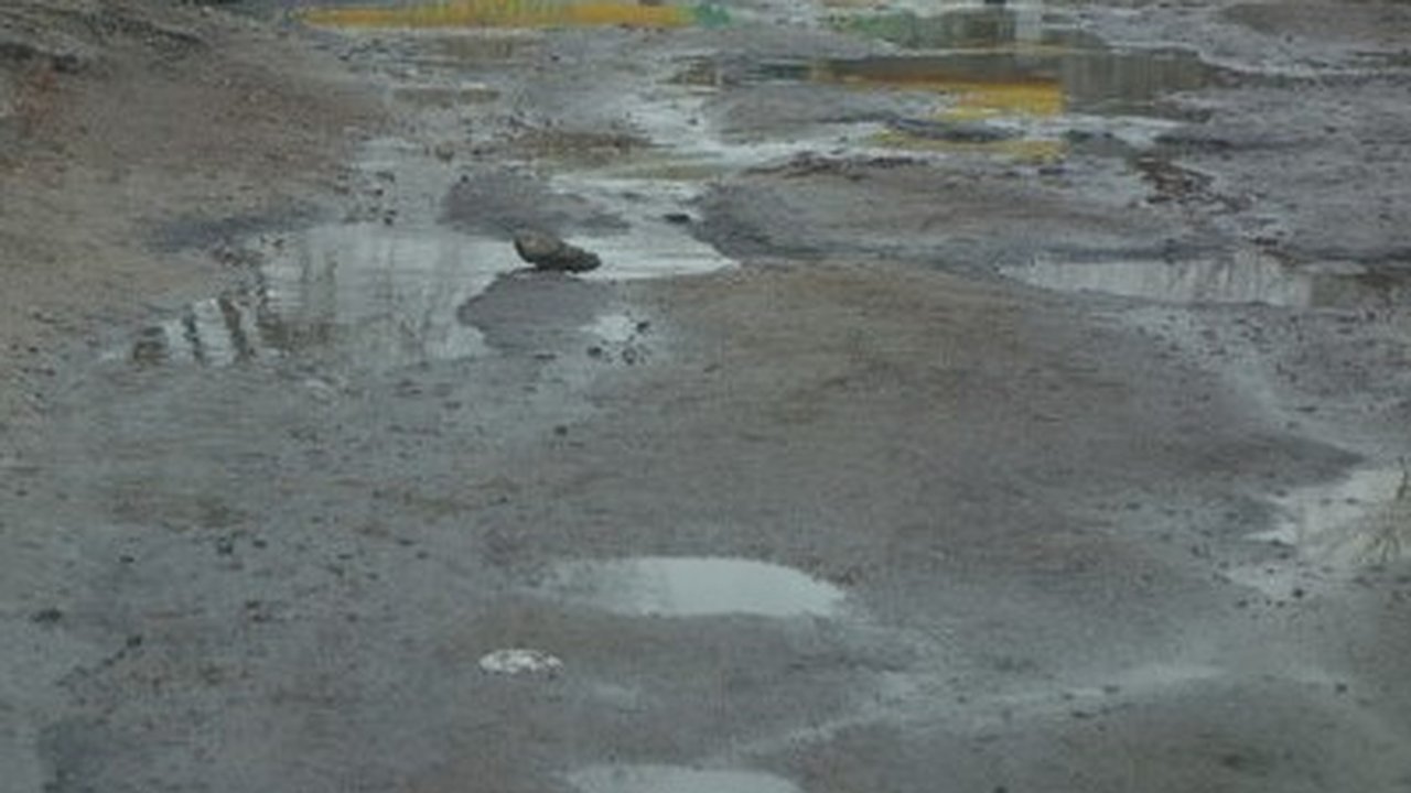 Главная картинка новости: Россошанское ДРСУ №1 отремонтирует дороги в Острогожском районе