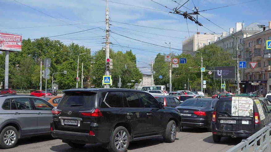 Главная картинка новости: Обслуживание систем видеонаблюдения на участках федеральных трасс в Воронежской области обойдется в 112,1 млн рублей
