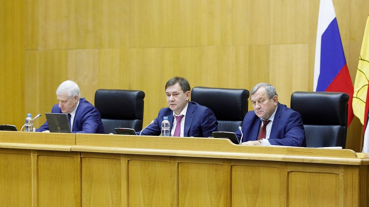 Главная картинка новости: Владимир Нетёсов: «Доходы бюджета Воронежской области в 2023 году увеличены на 14,5 млрд рублей»