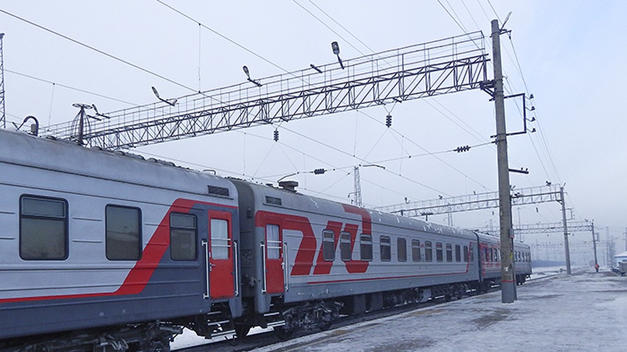 Главная картинка новости: Большинство воронежских студентов не получат скидку на электричку