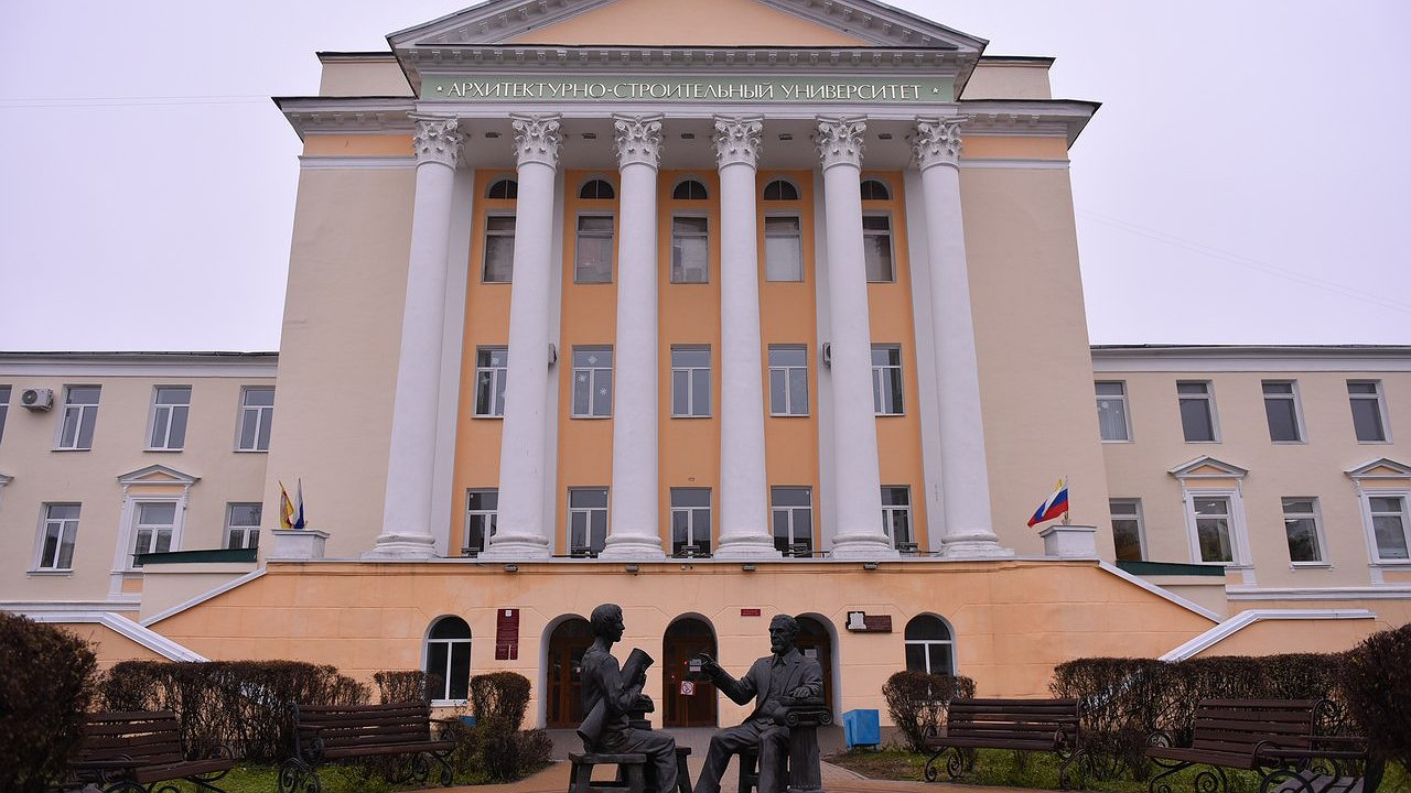 Главная картинка новости: Воронежский вуз оказался слишком требовательным к уборке и охране помещений