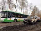 Два километра под дождем: из-за отсутствия дороги под Воронежем около 2,5 тыс. военных добирались на учения пешком